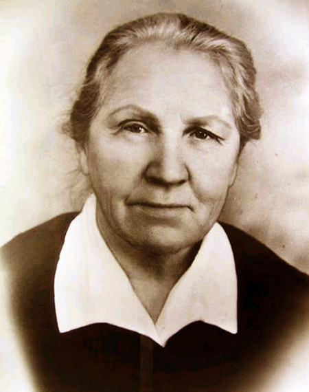 В 1956 году Антонина Пальшина вышла на пенсию, проработав в советской больнице более 40 лет